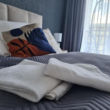 Green De Lux Apartament จีฟโนฟ ภายนอก รูปภาพ