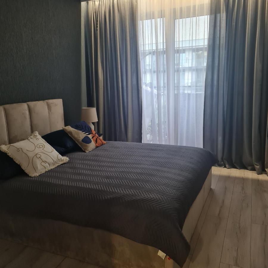 Green De Lux Apartament จีฟโนฟ ภายนอก รูปภาพ