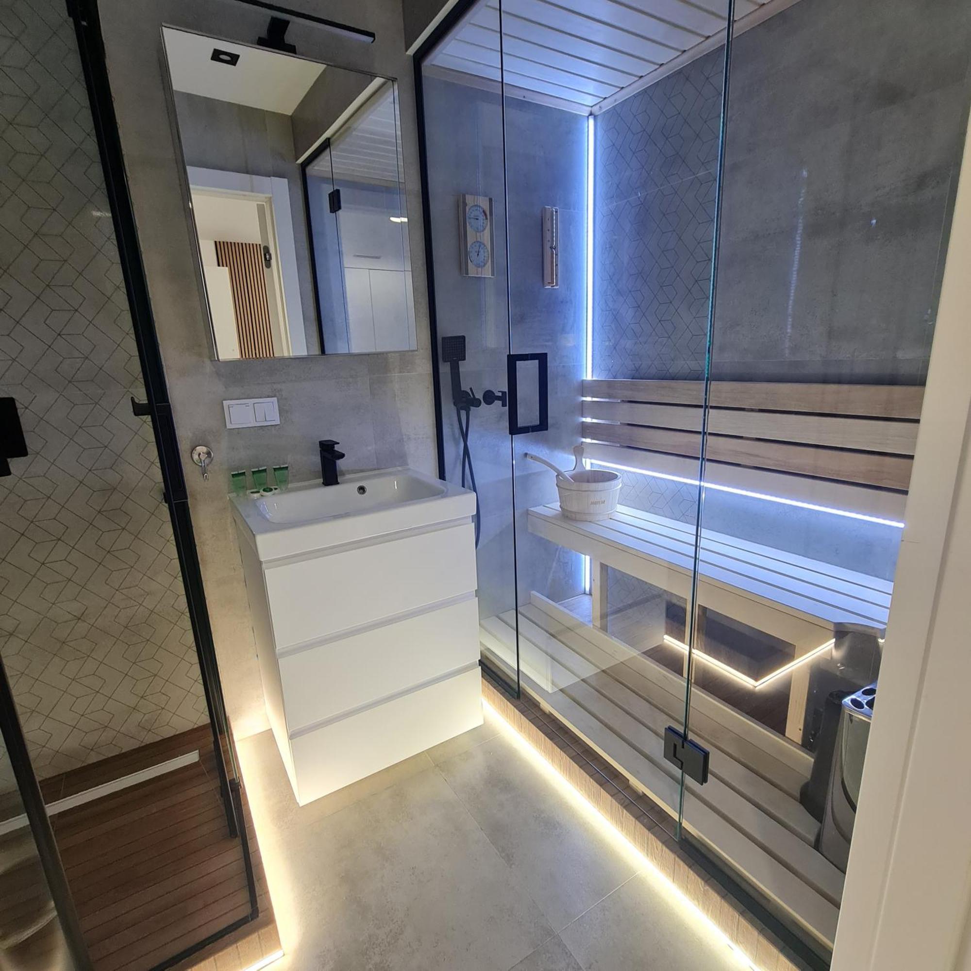 Green De Lux Apartament จีฟโนฟ ภายนอก รูปภาพ